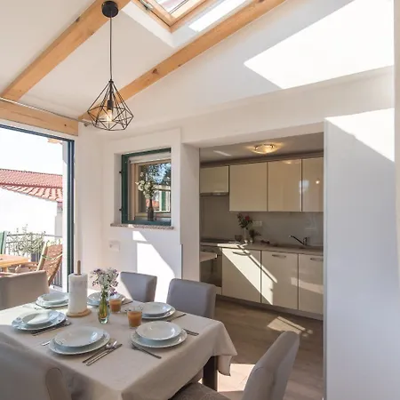 House Mari Feriehus Punat