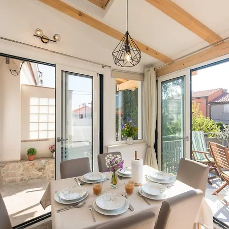 House Mari Feriehus Punat