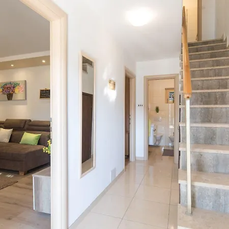 Tatil Evi House Mari *